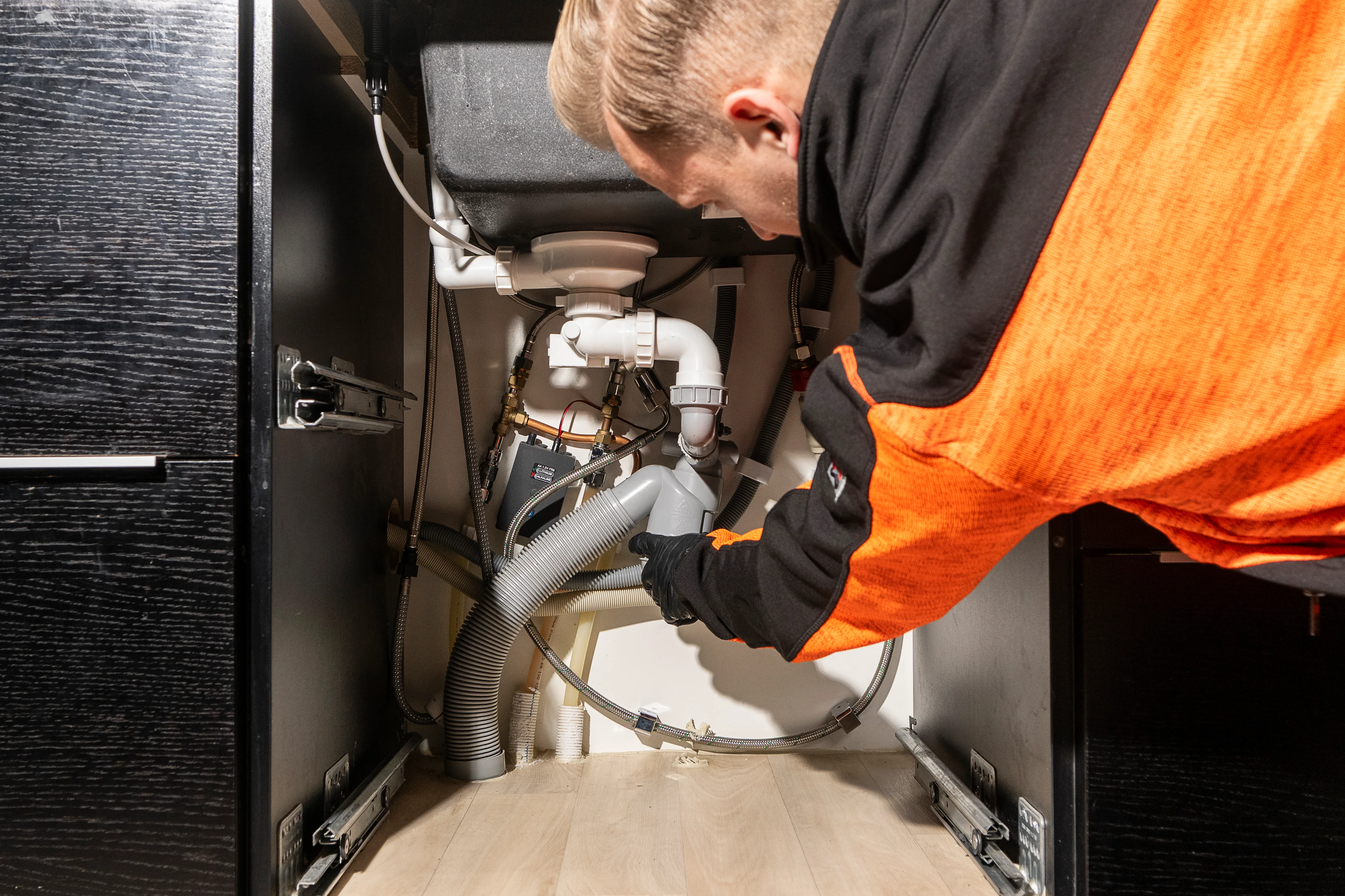 Hajulukkojen puhdistus